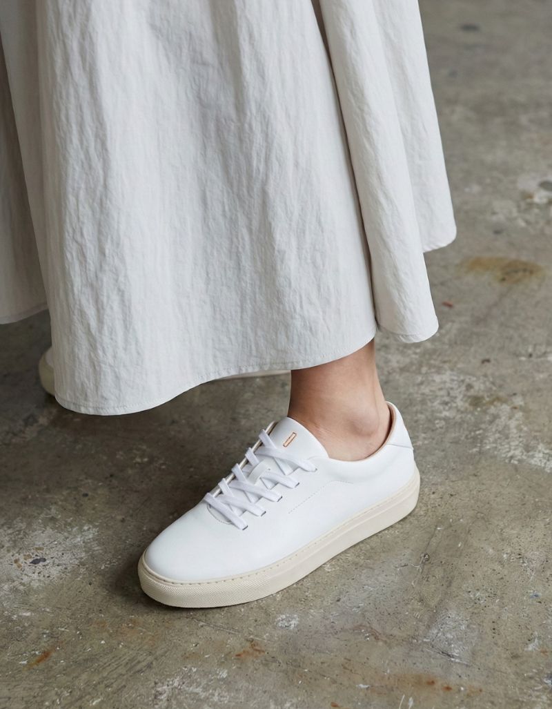 pure_white